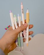 اتود 0.5 میلی‌متری گریپ‌دار فانتزی پاستلی – مداد نوکی سبک و خوش‌دست مناسب دانش‌آموزان و نوشتن روزانه